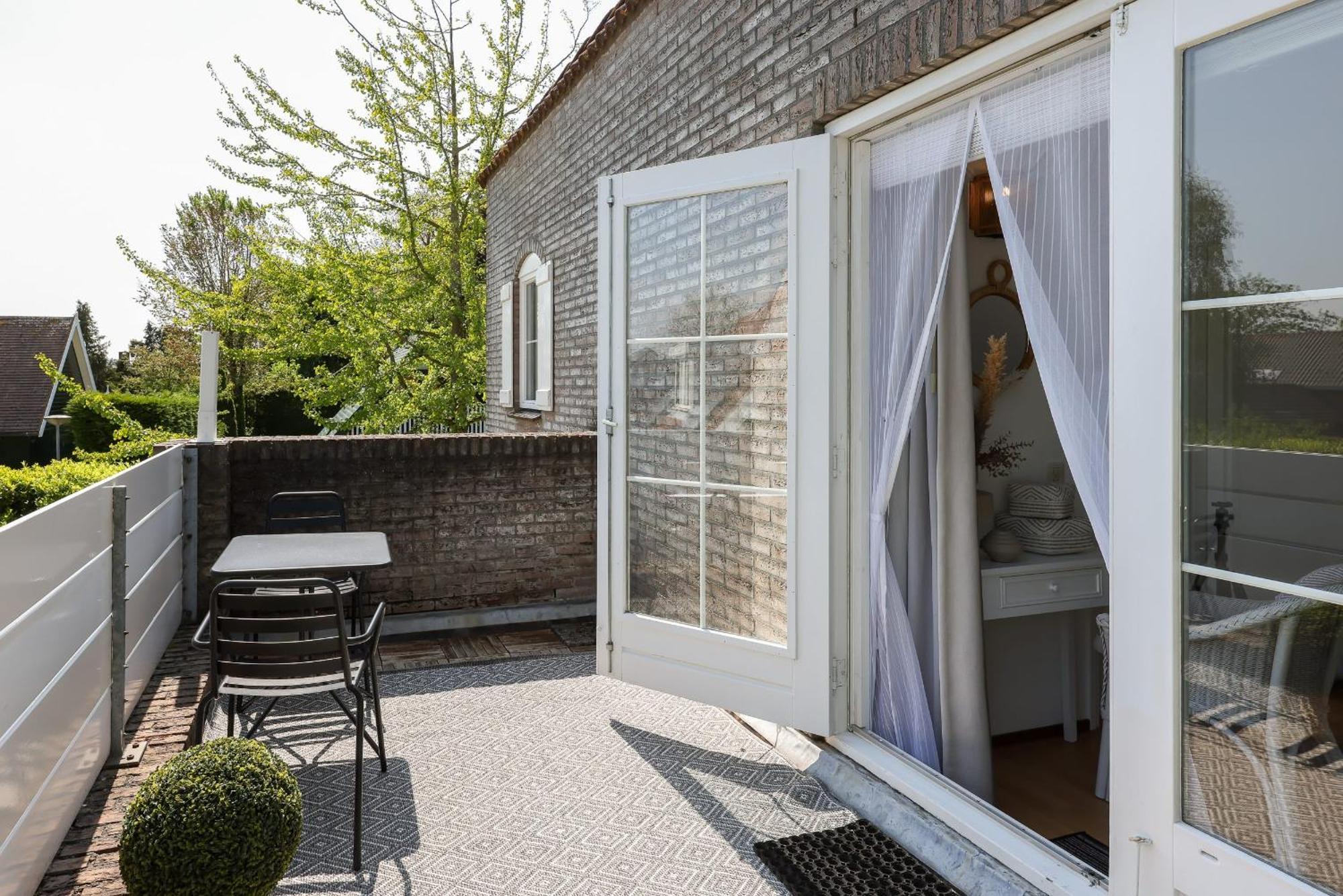 Hello Zeeland - Vakantiehuis De Elf Boompjes 64 Брейніссе Екстер'єр фото